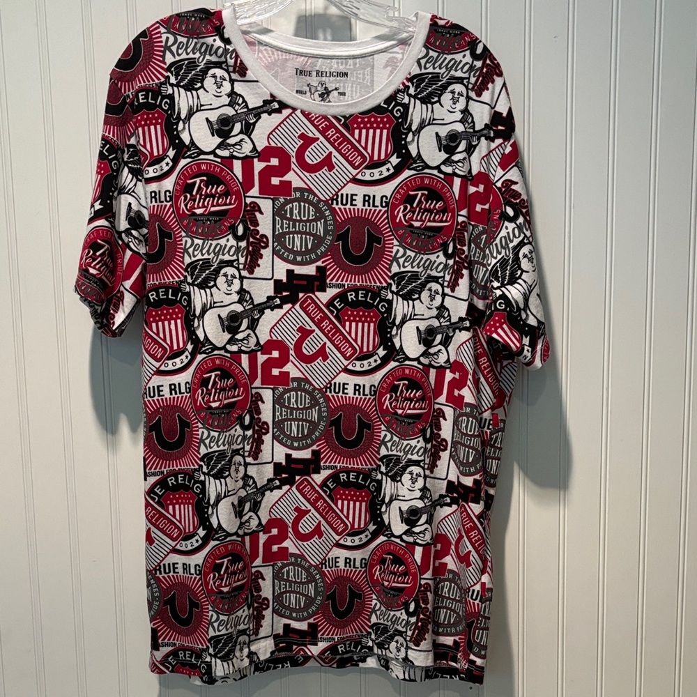 True Religion All-Over Red and Black Print Graphic Tee Size XL